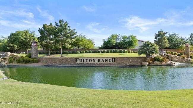 Building Photo - 211 W New Dawn Dr