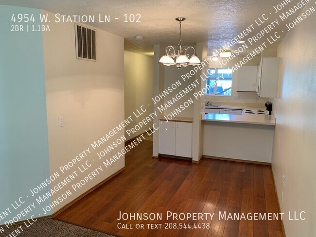 Building Photo - 4954 W Station Ln