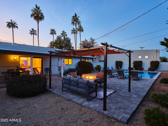 Building Photo - 4535 N 75th Pl