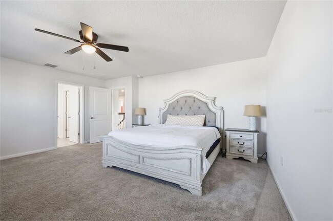 Building Photo - 1123 Sugarwood St