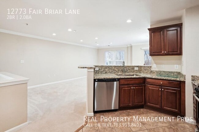 Building Photo - 12773 Fair Briar Ln