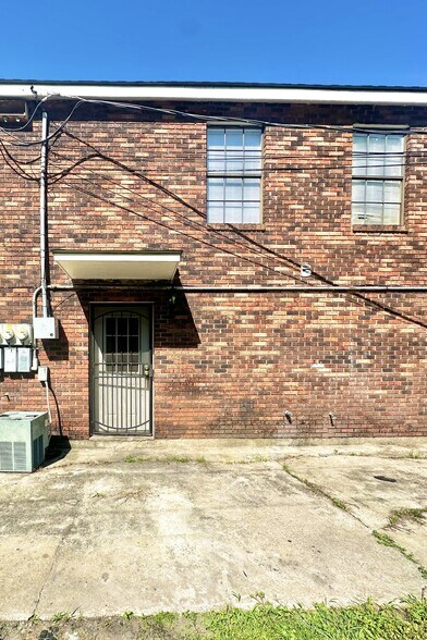 Building Photo - 46038 Rufus Bankston Rd