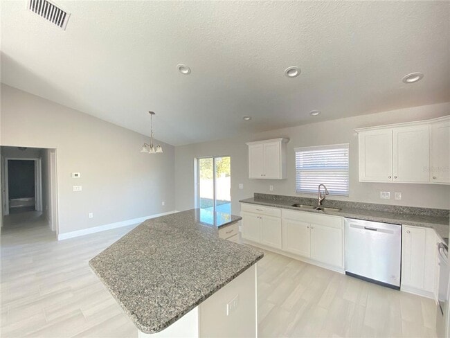 Building Photo - 2649 SW 152nd Ln