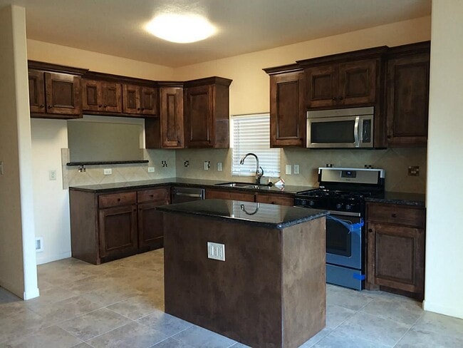 Building Photo - 13647 Padgett Dr