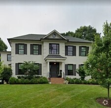 Building Photo - 1501 Sterling Rd