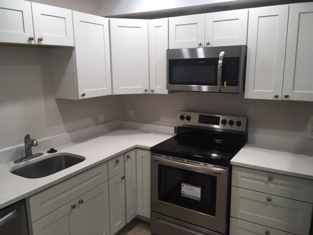 Building Photo - 5990 Alder St