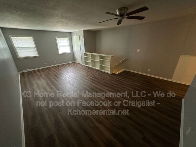 Building Photo - 3028 N 71 St