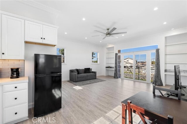 Building Photo - 1300 S Helberta Ave