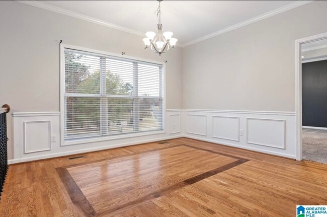 Building Photo - 504 Rolling Hills Dr