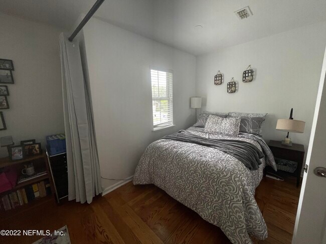 Building Photo - 346 Hefferon Dr