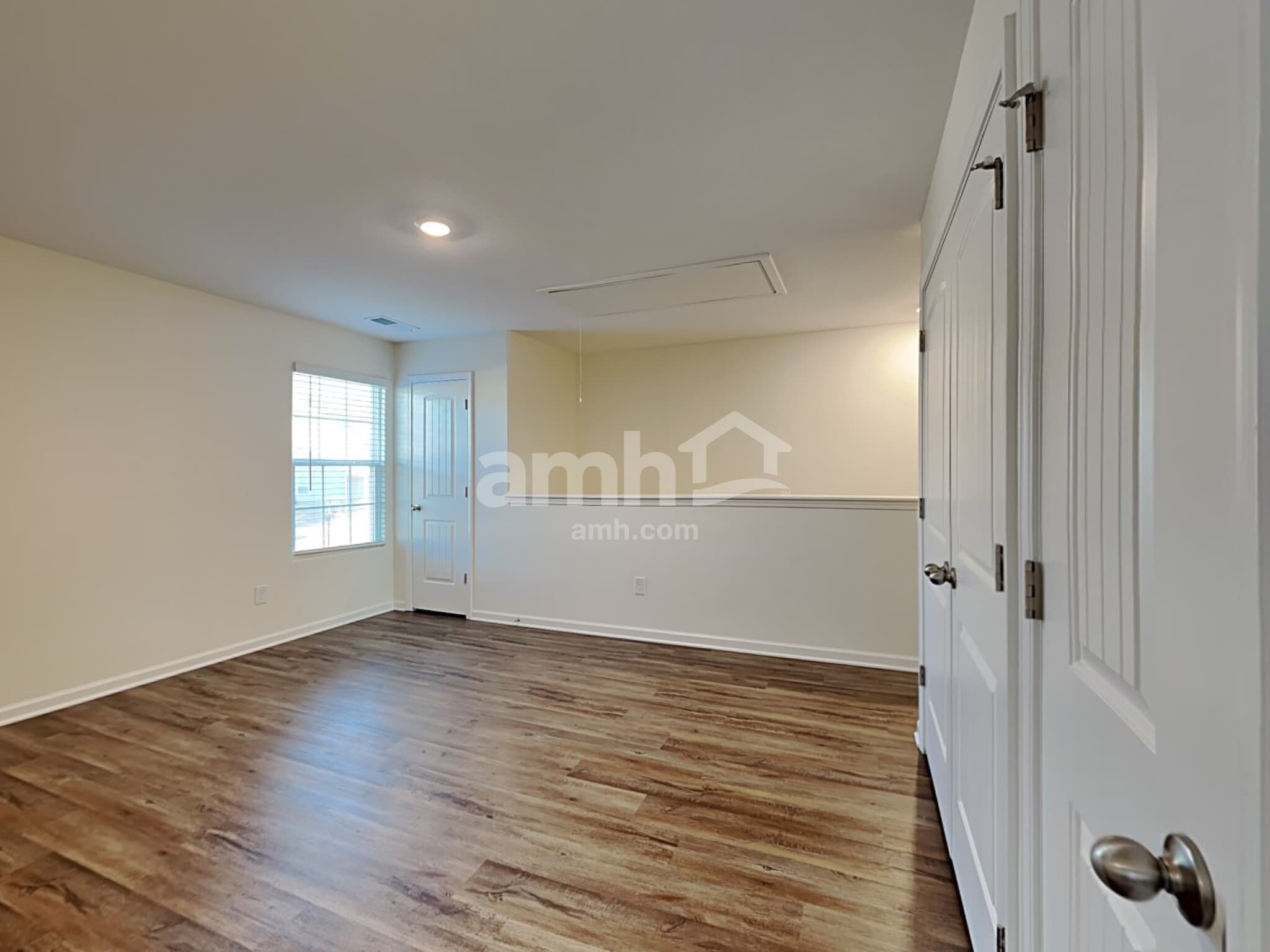 Building Photo - 6072 Mason Tucker Dr