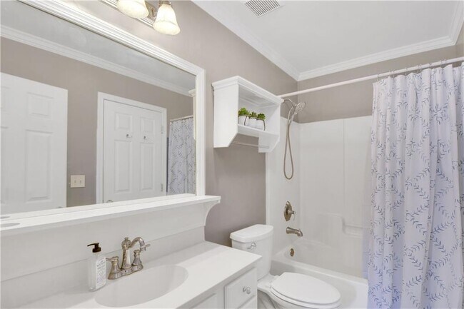 Building Photo - 413 Palmetto St