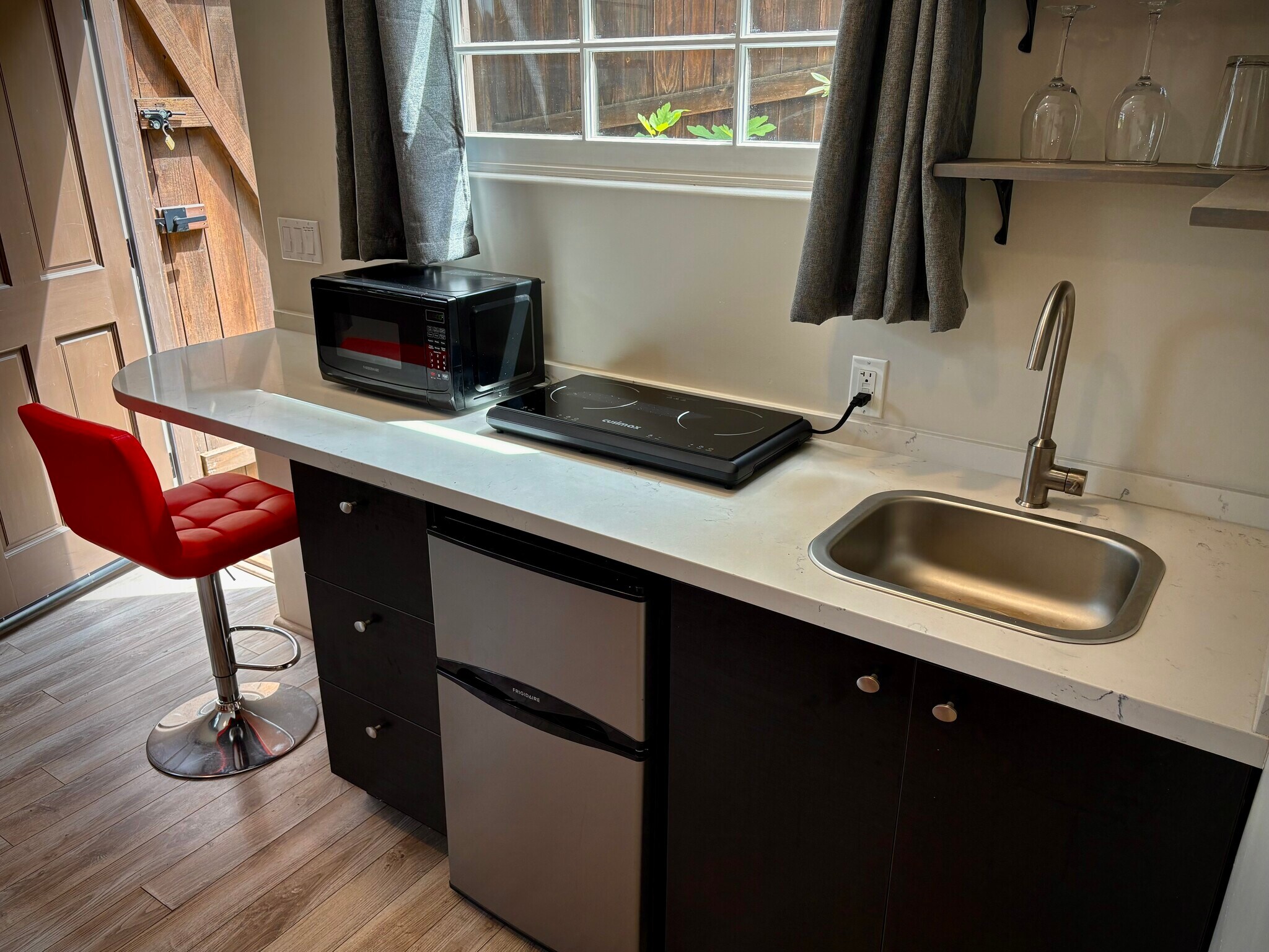 Building Photo - 3746 Lankershim Blvd