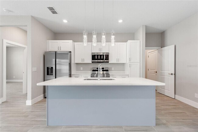 Building Photo - 217 Cimarron Dr