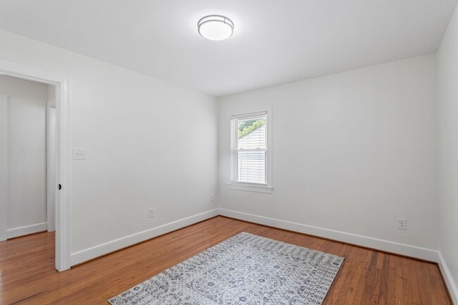 Building Photo - RENOVATED Three Bedroom Home!