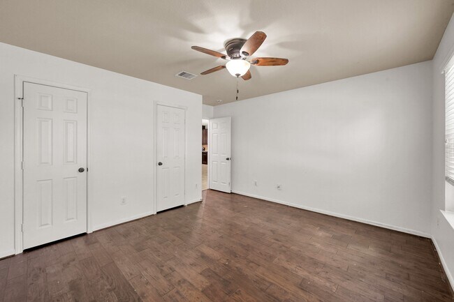 Building Photo - 23310 E Pine Ivy Ln