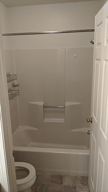 Bathroom - College Court