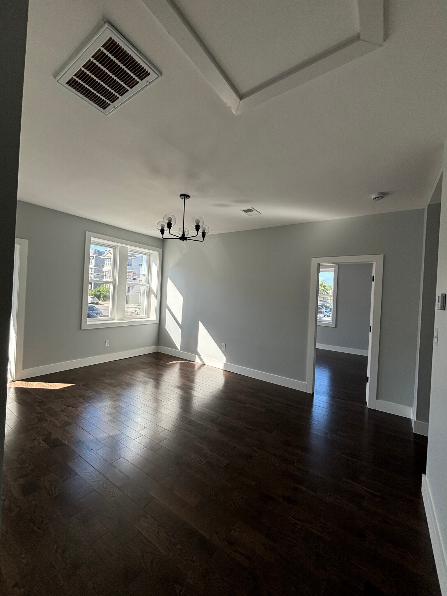 308 Renner Ave 3 - 304-306 Renner Ave