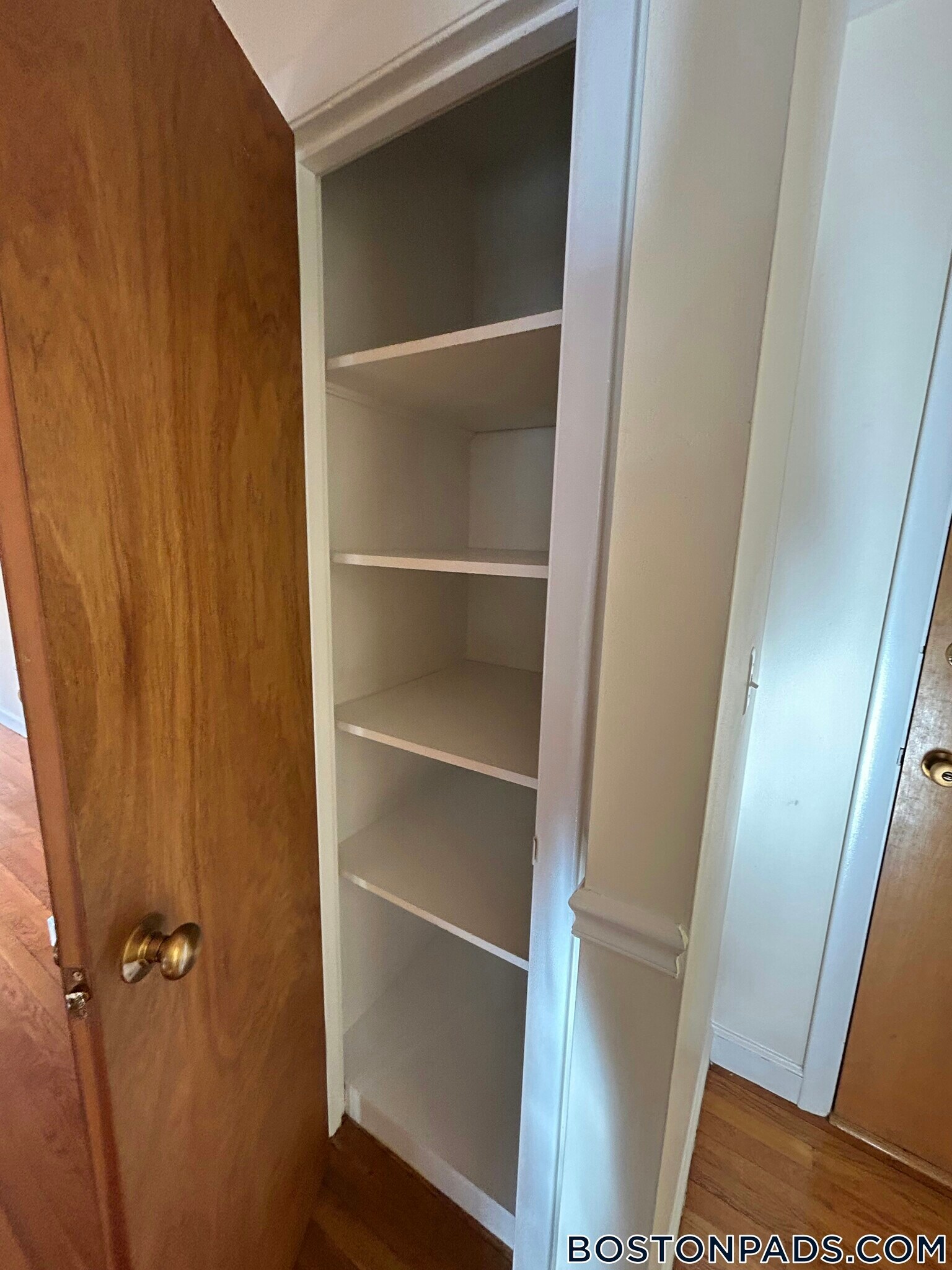 Building Photo - 7 Captain Parker Arms