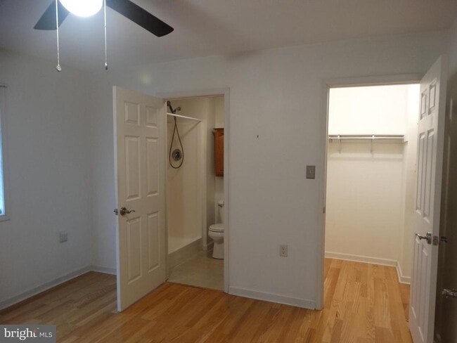 Building Photo - 11400 Nicole Dr