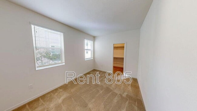 Building Photo - 561 Winchester Dr