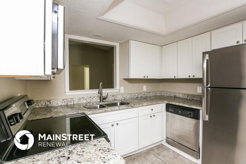 Building Photo - 221 Highridge Dr