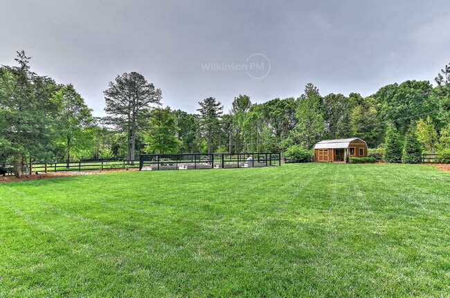 Building Photo - One of the Finest Fully-Furnished Luxury Estates in Marvin, "Architectural Digest" Caliber, for t...