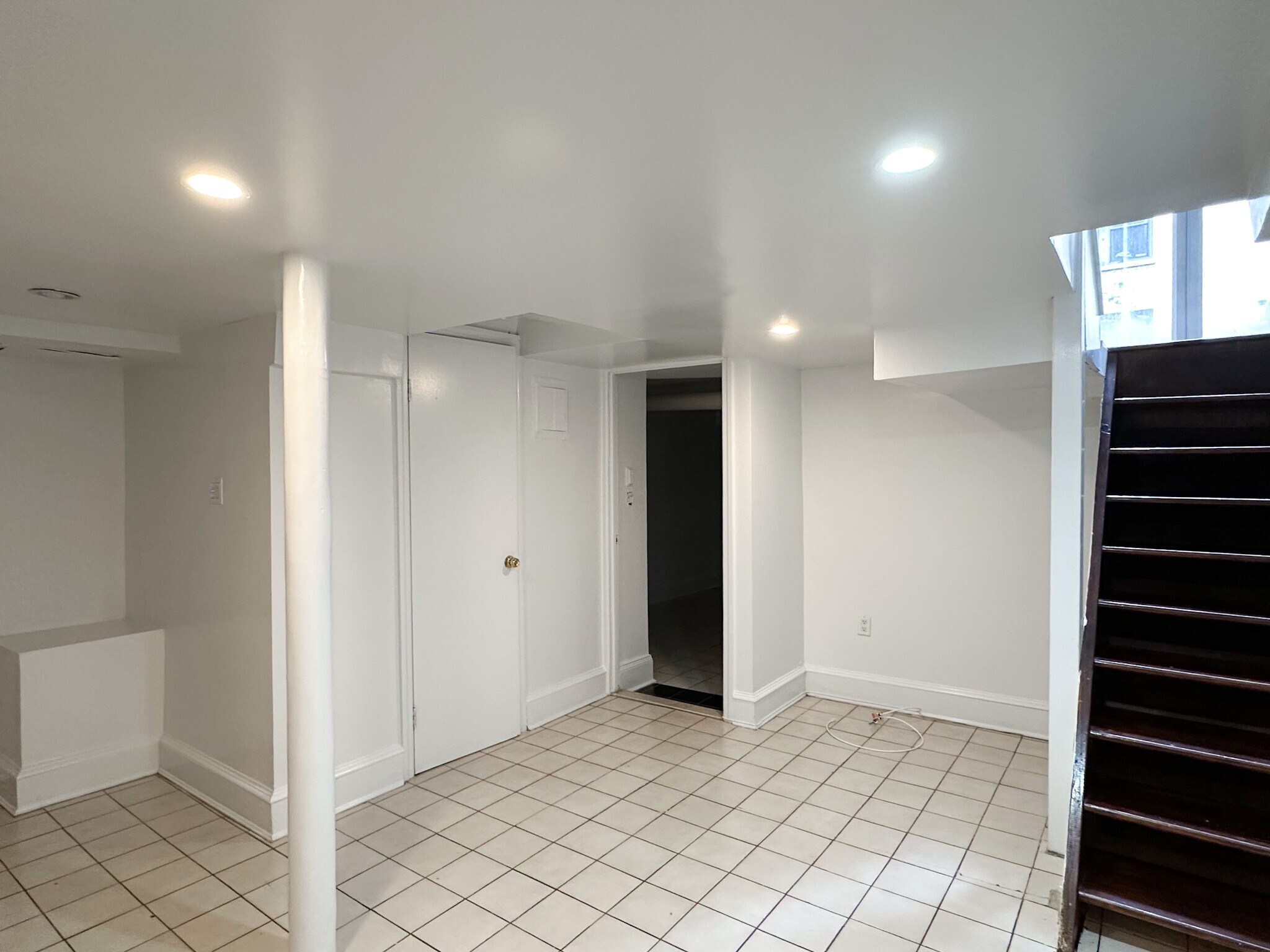 Building Photo - 308 W 105th St