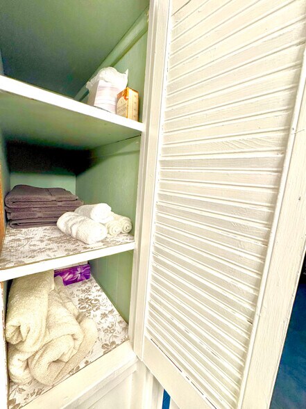 Building Photo - 3023 Harvard Ave