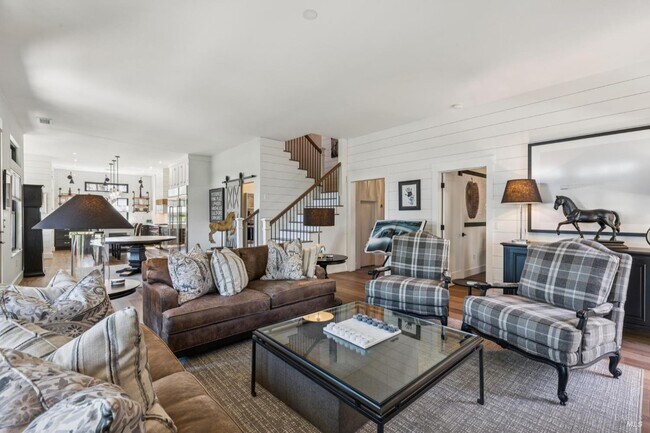 Building Photo - 1810 Quail Ct