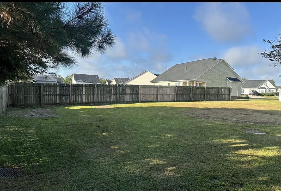 Building Photo - 1229 Ashmoor Ln