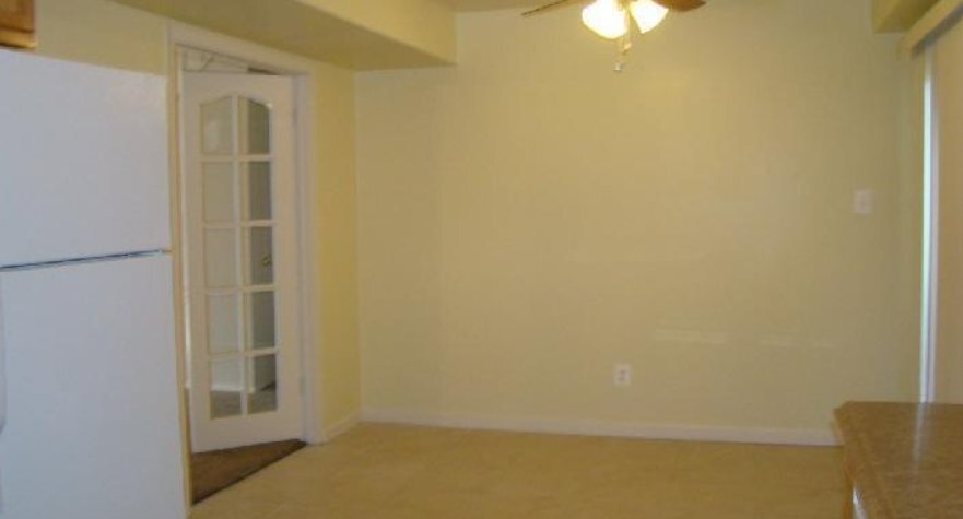 Building Photo - 12 Ember Ln