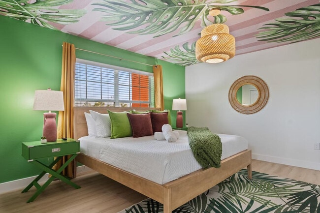 Building Photo - 8883 Candy Palm Rd