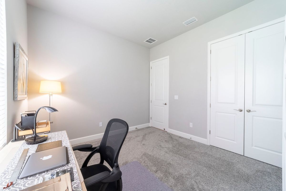 Building Photo - 274 Azure Mist Wy
