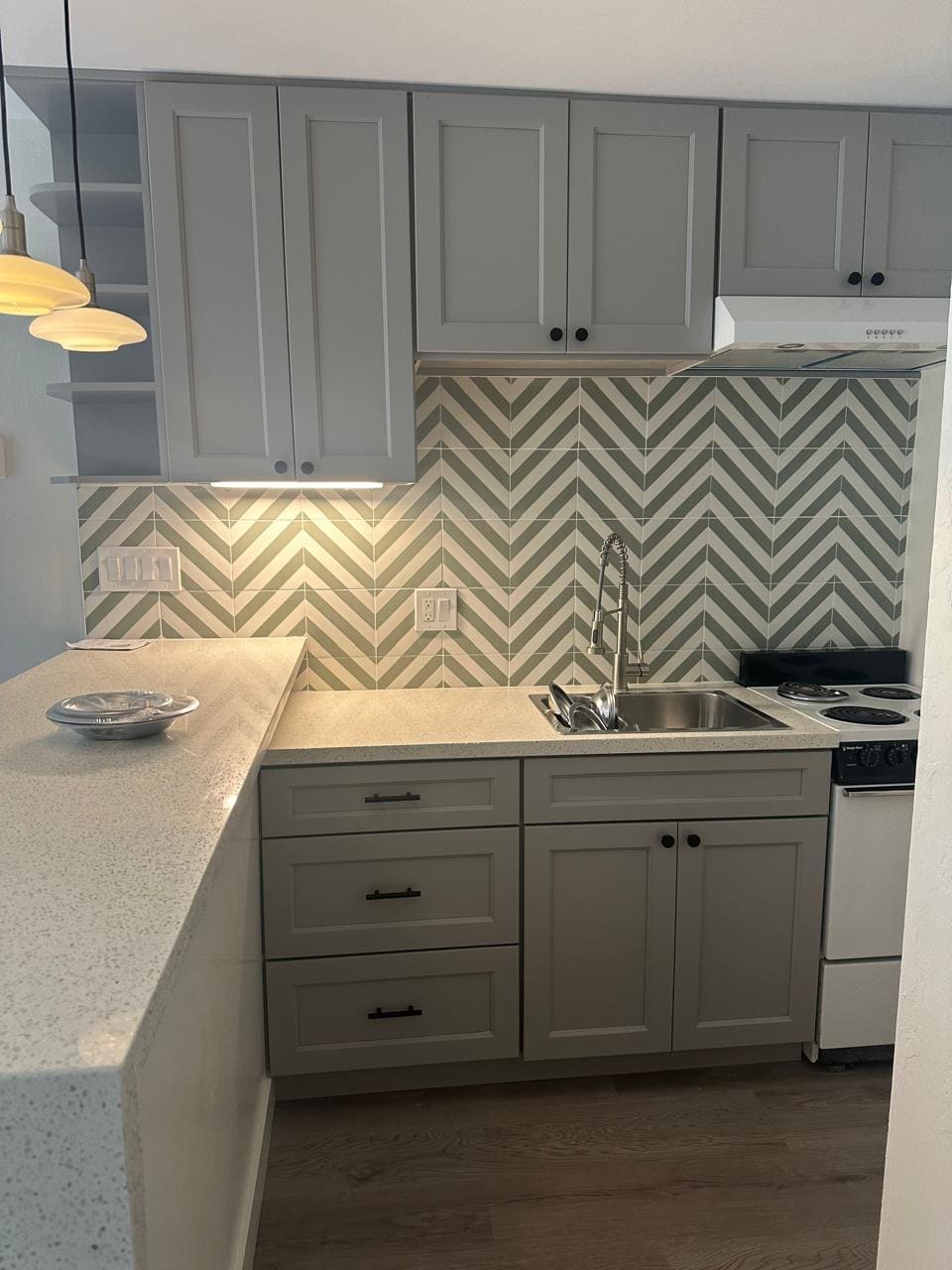 Building Photo - 6 Admiral Dr