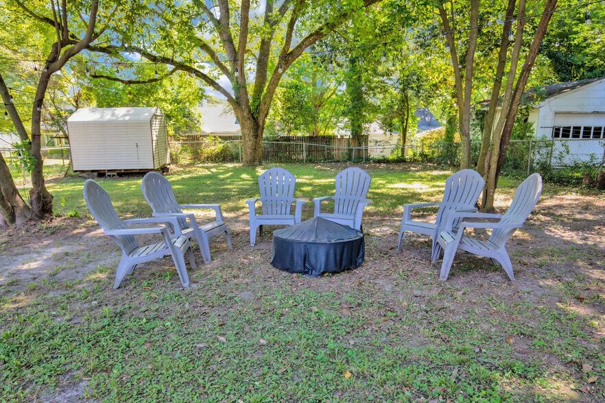 Building Photo - 530 Pearl St