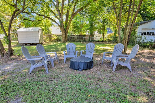 Building Photo - 530 Pearl St