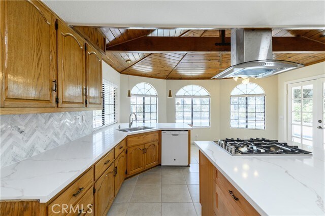 Building Photo - 21786 Santaquin Dr