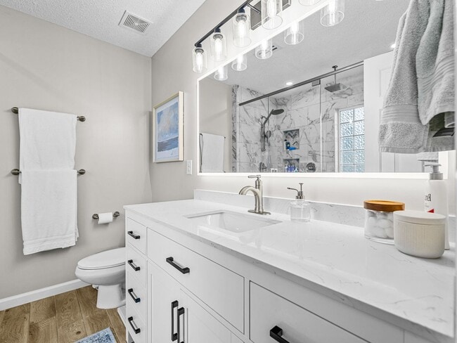 Building Photo - Bridlewood Subdivision!