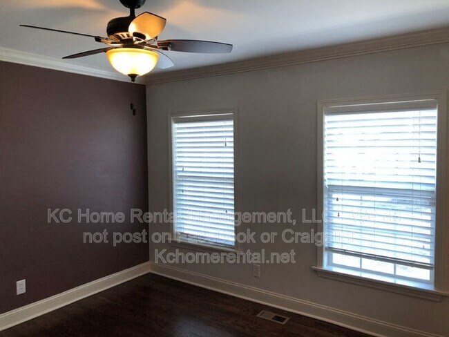 Building Photo - 8234 Main St