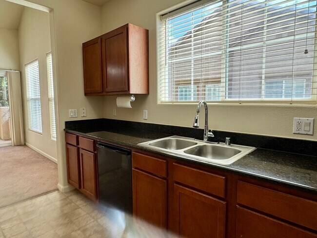 Building Photo - Welcome Home To This Adorable North Natomas Condo!