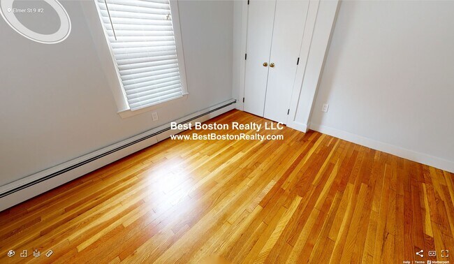 Building Photo - 9 Elmer St