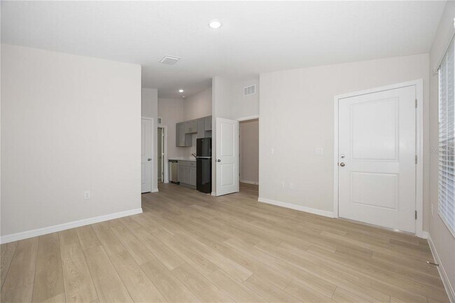 Building Photo - 1724 Vanilla St