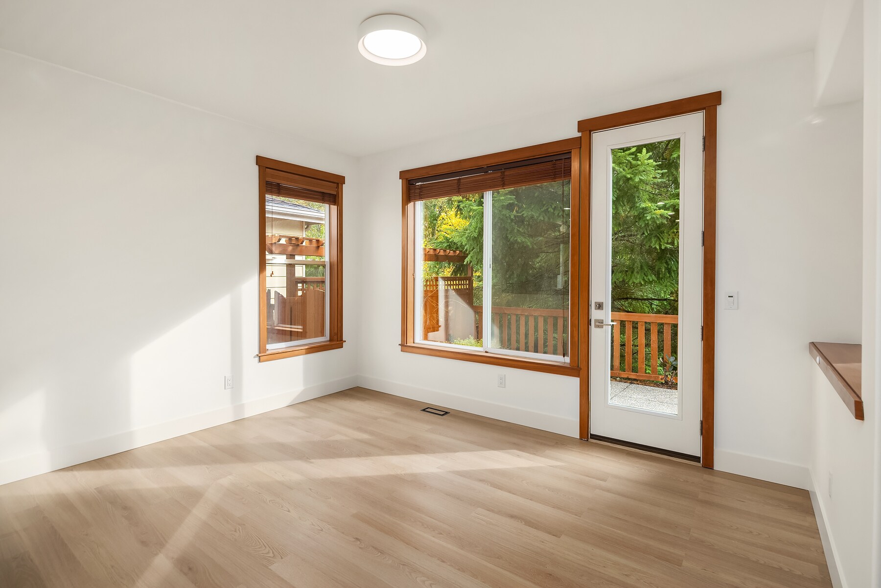 Building Photo - 2416 35th Ave NE