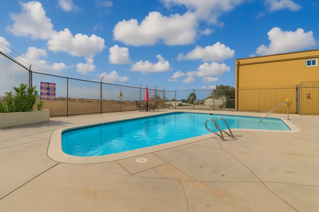 Building Photo - Ground Floor Condo Near SDSU