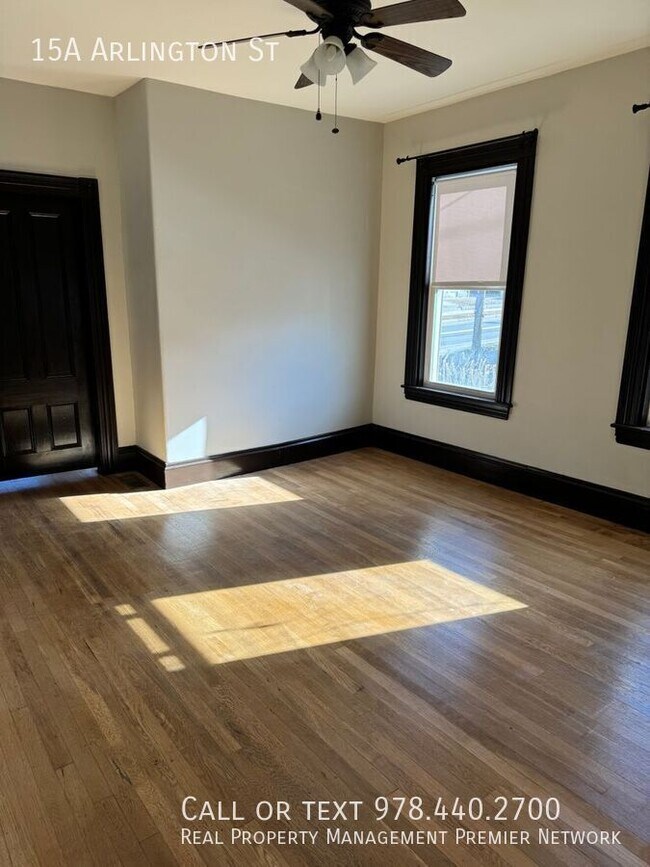 Building Photo - 15 Arlington St