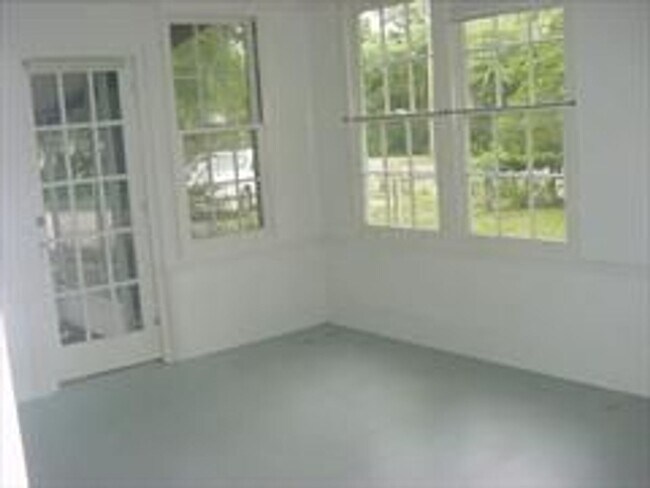 Building Photo - Downtown Mount Dora