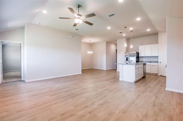 Building Photo - 1412 Etosha Dr