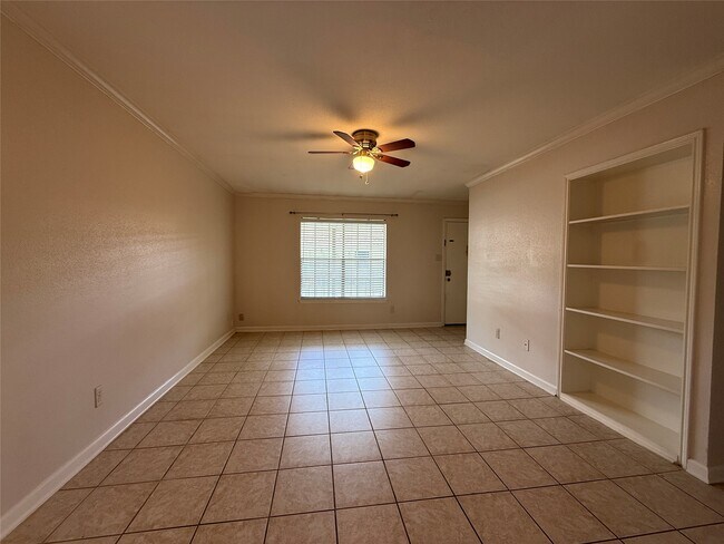Building Photo - 2250 Bering Dr