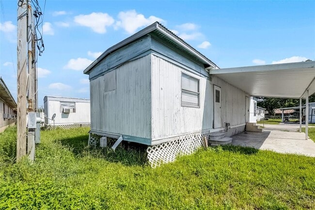 Building Photo - 2854 Lake Alfred Rd